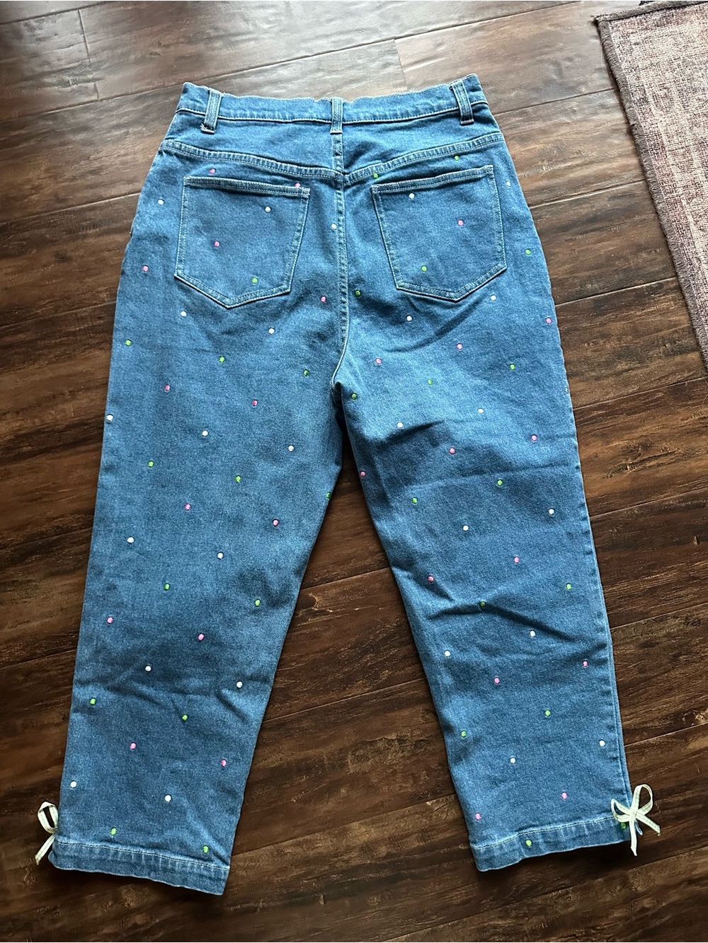 Vintage Women’s Blue Denim Capri with Multicolor Dot Embroidery - Picture 3 of 3